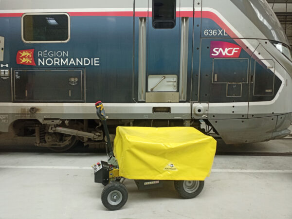 La SNCF a choisi Elecroman pour la fourniture de tracteurs pousseurs et de transporteurs électrique. Electroman développe des accessoires spécifiques